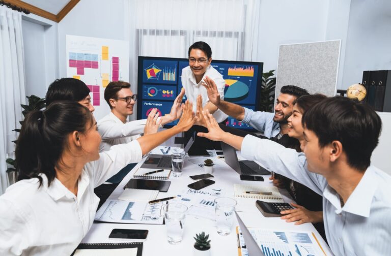 Ultimate Guide: Team Building Activities for Success
